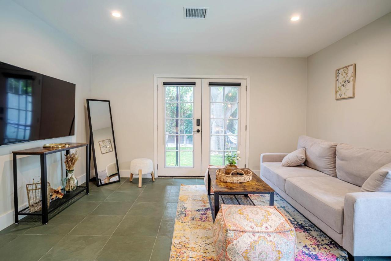 Serene 1 Bed Guest House With Patio Sleeps 6 Los Angeles Luaran gambar